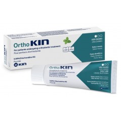 KIN OrthoKin Mint - Pasta dla osób noszących aparat ortodontyczny 75 ml